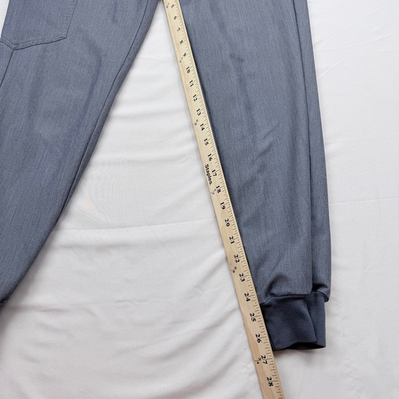 Figs Women's Graphite jogger Scrub Pants & Rafaela oversized top -2pc set - Picture 12 of 16